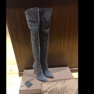Gianvito Rossi Grey Suede Over the Knee Boots - si